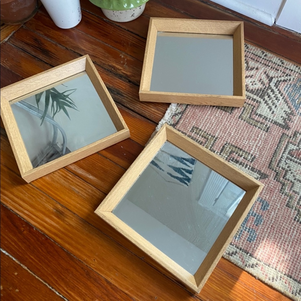 Set of 3 Mirrors (square)